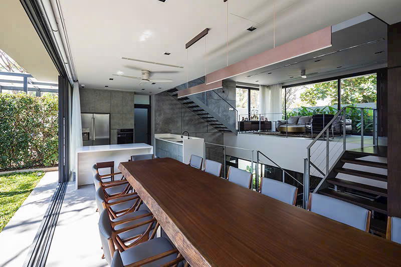 Bán Biệt Thự Đơn Lập Nam Thông 2 Phú Mỹ Hưng – 2 Mặt Tiền Đường 23